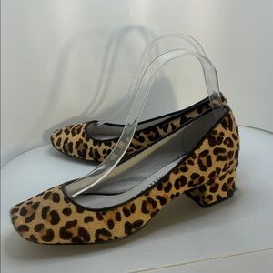 VINTAGE BETTY MULLER CALFS HAIR HEELS
SQUARE TOE